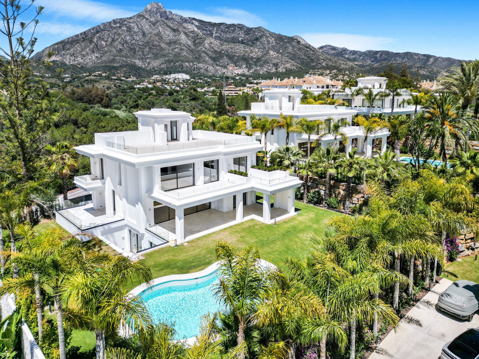 5 Bedroom Villa for Sale in Las Lomas del Marbella Club, Marbella, Marbella - €6,400,000 - 000026