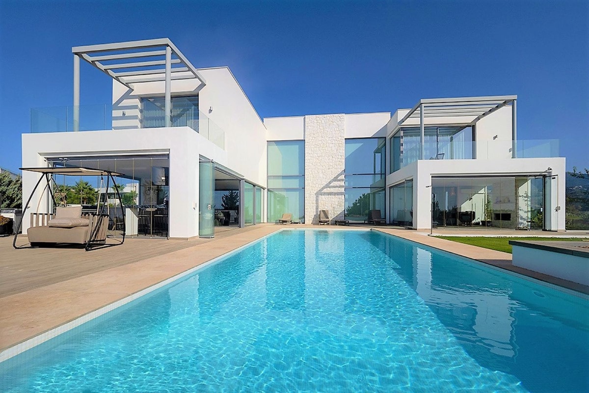 6 Bedroom Villa for Sale in Marbella - €5,000,000 - 000073