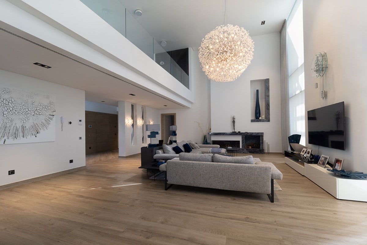 6 Bedroom Villa for Sale in Marbella - €5,000,000 - 000073