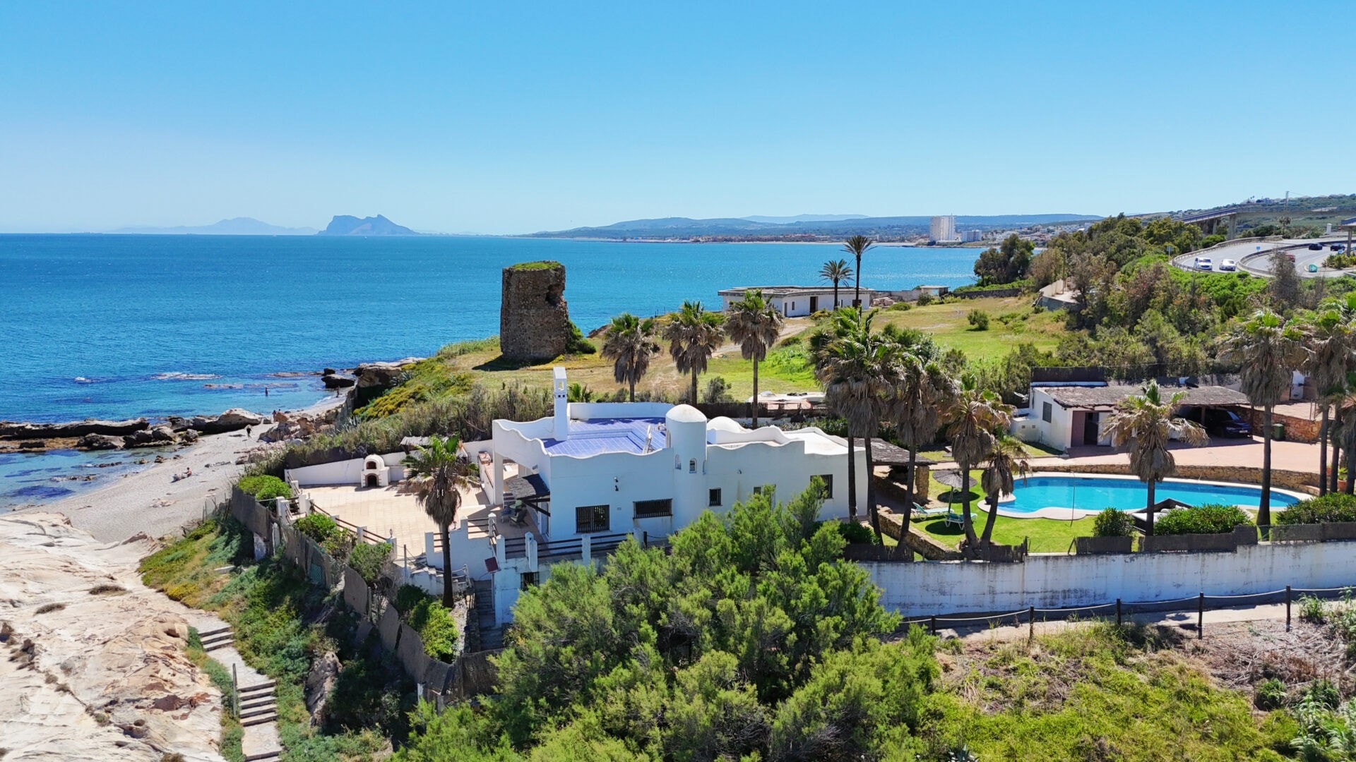 3 Bedroom Villa for Sale in Marbella - €2,995,000 - 000213